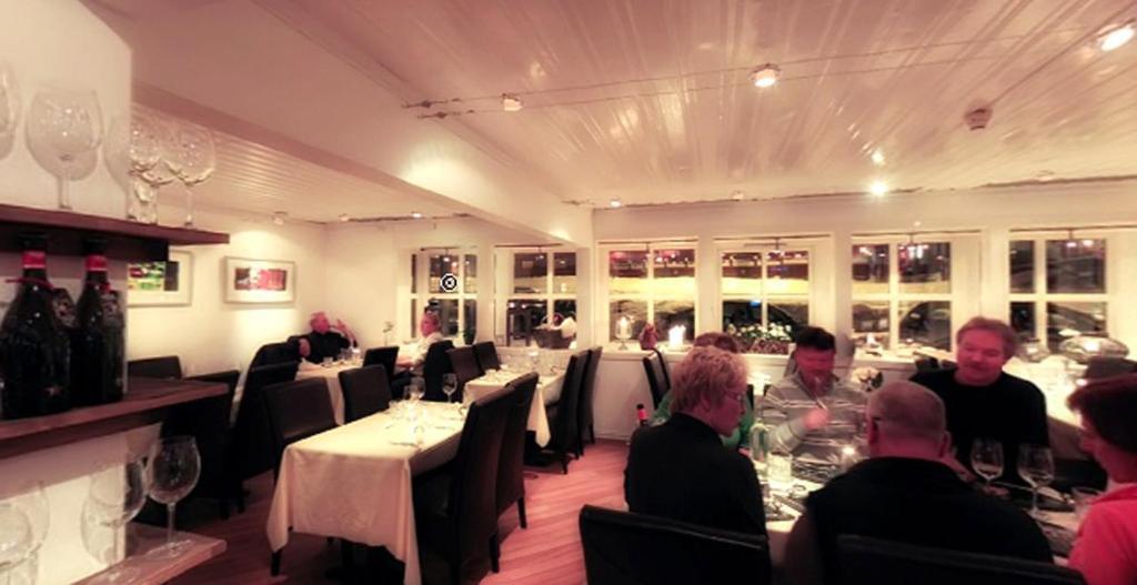 Bergo Hotel, Apartments And Cottages Beitostolen Restaurant photo